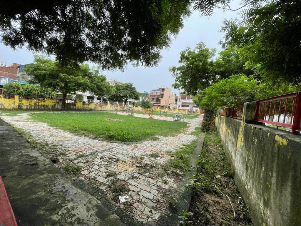 Shree Balaji Homestay Ayodhya Exterior foto